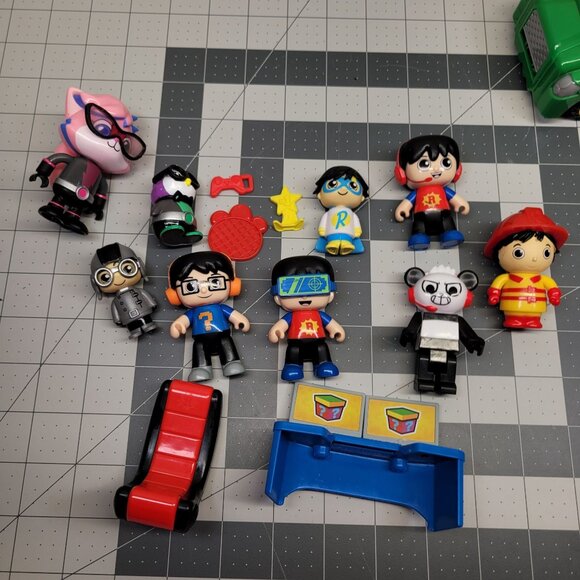 Ryans World Action Figures Recycle Truck Super Spy Peck Combo Panda Gamer - Picture 6 of 6